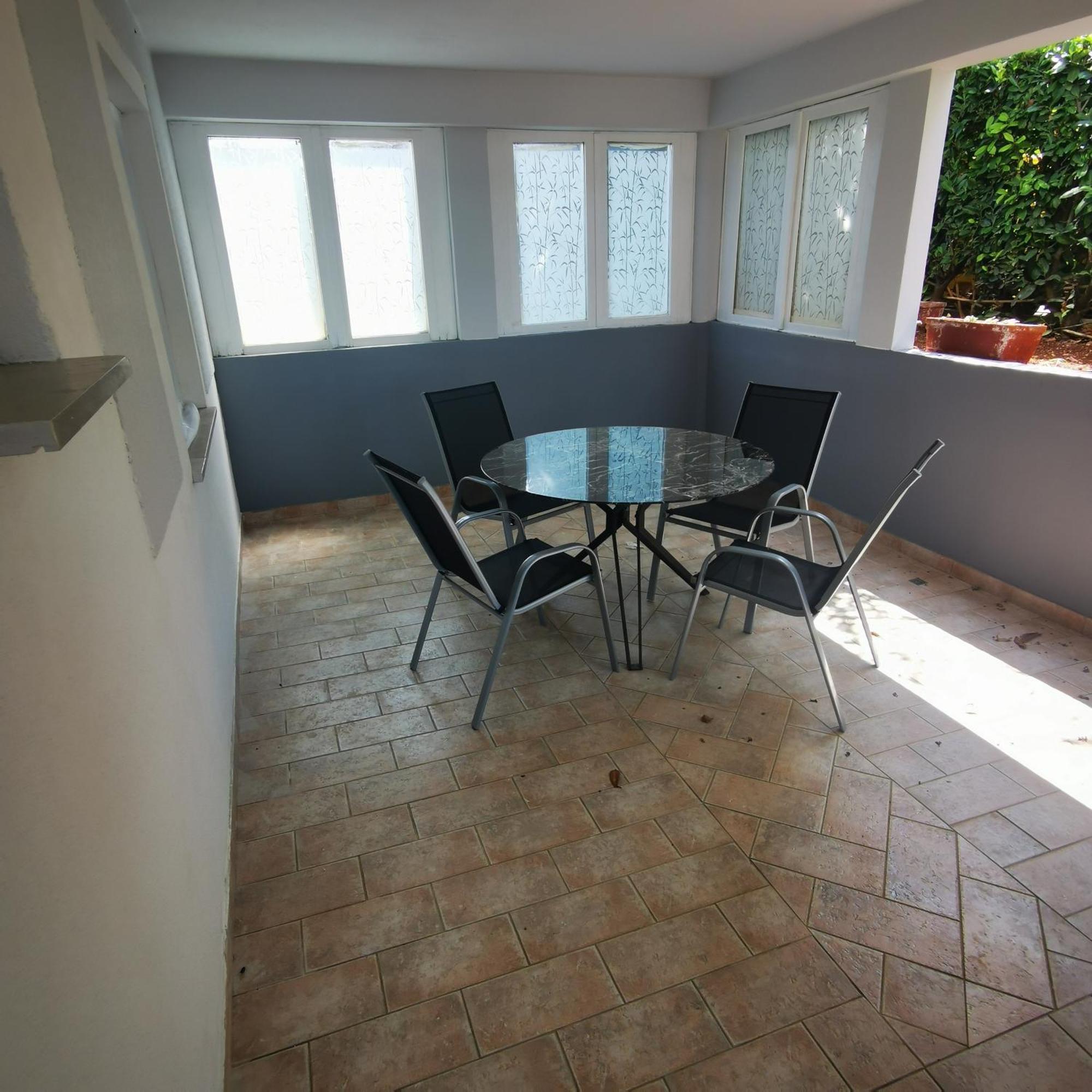 Casa Blanca Apartment Umag Bilik gambar